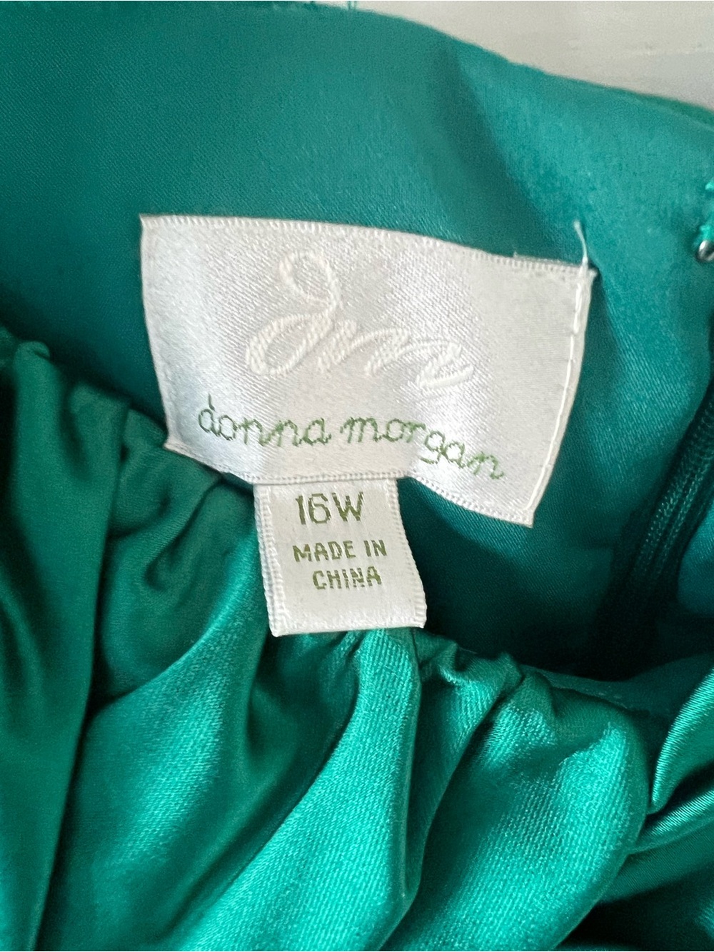 Donna Morgan Emerald Satin Evening Dress